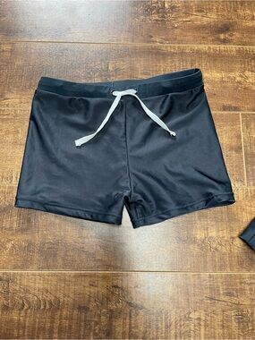 Honeysuckle Kids Black Swim Trunks with Drawstring 6/7